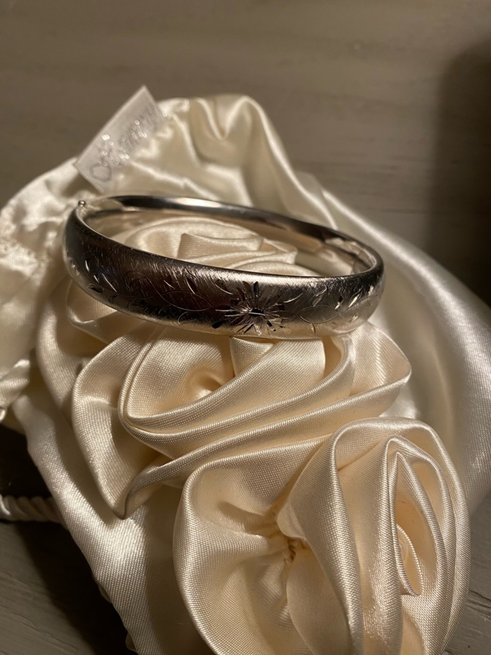 Sterling silver bangle bracelet - Picture 3 of 5